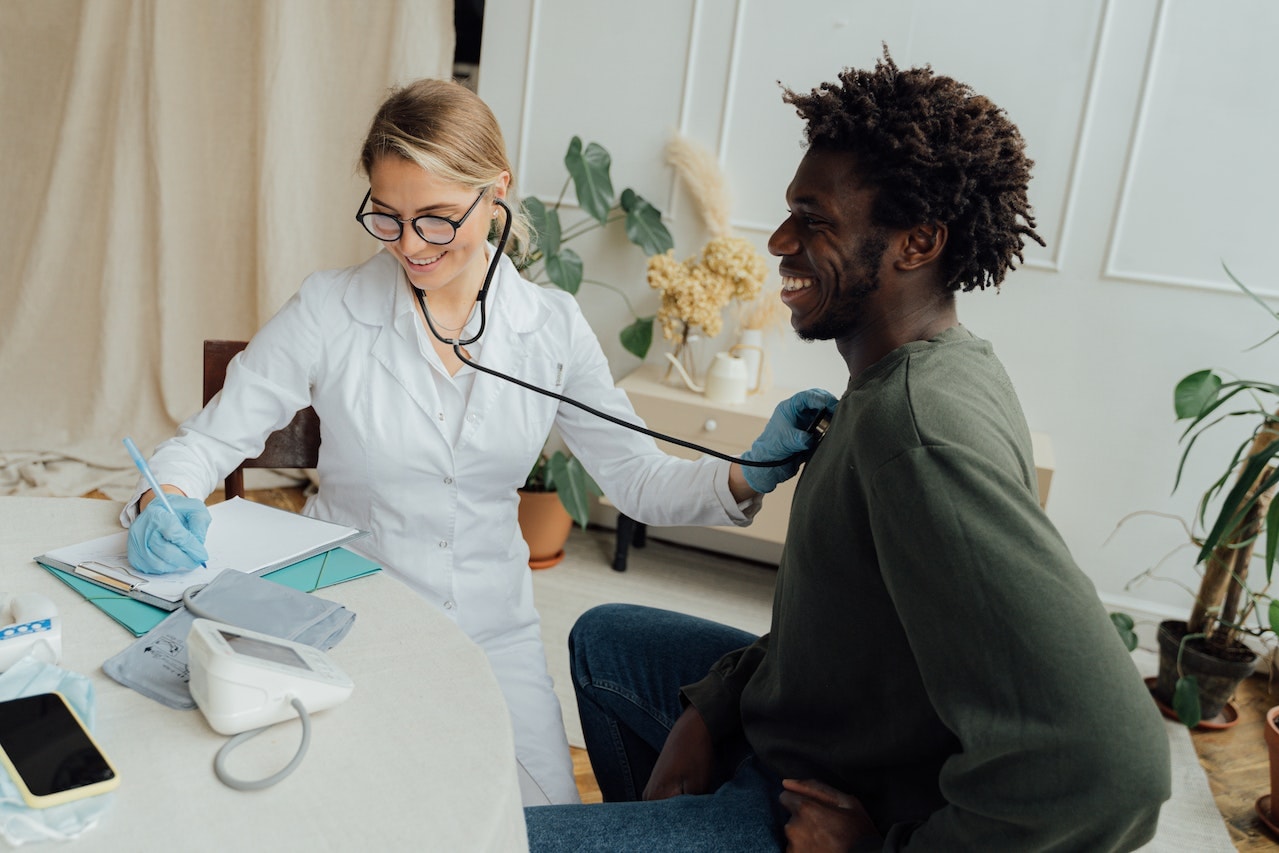 doctor and patient talking opioid vaccine